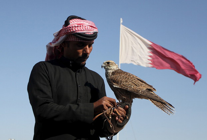صحيفة أمريكية تتحدث عن صفقة بمليار دولار بين قطر وإيران و"القاعدة"