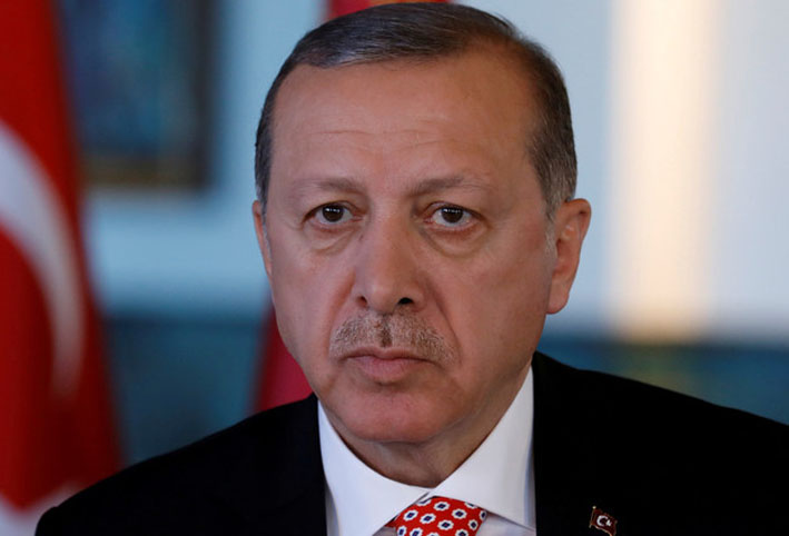 أردوغان يتوجه بجولة خليجية لحل الأزمة القطرية