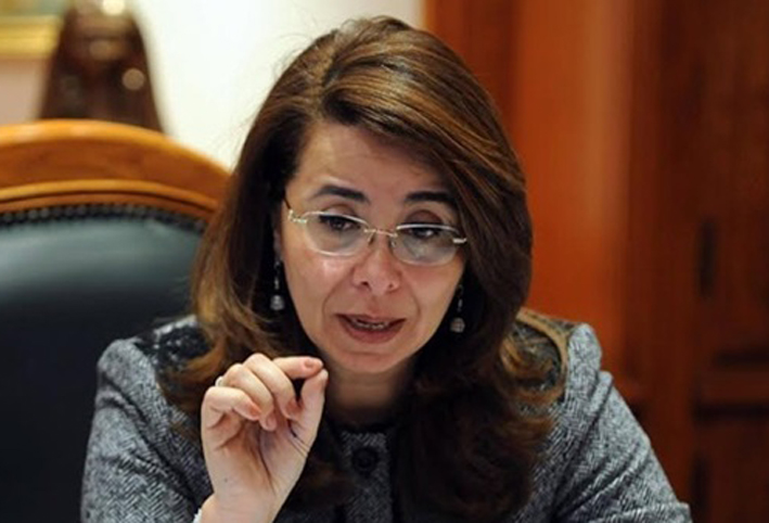 وزيرة التضامن : الاقتصاد المصري يدفع ثمن الزيادة السكانية