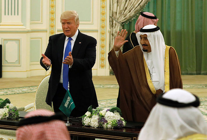 ترامب يكشف عن سبب اتصاله بالملك سلمان