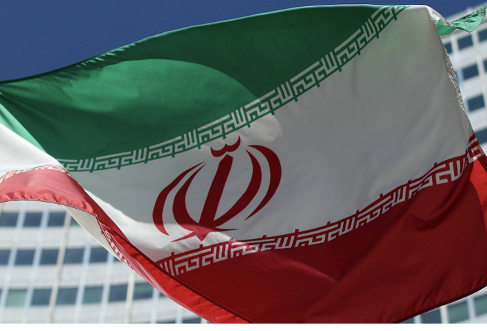 إيران تعلق على اتهامات التحالف بشأن صواريخ "أنصار الله" في اليمن