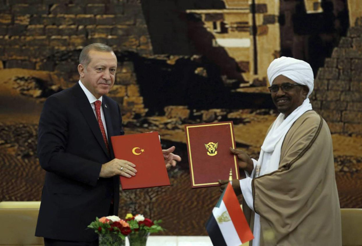 السودان يرفض "إساءة" الإعلام السعودي لاتفاق "سواكن" مع تركيا