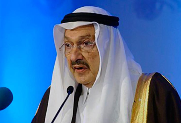 مفاجأة .. أخو الملك سلمان يضرب عن الطعام احتجاجا على ولي العهد 