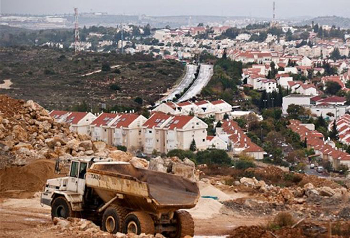 معاريف: تخصيص مبلغ 230 مليون دولار لتمويل عمليات شق طرق استيطانية جديدة