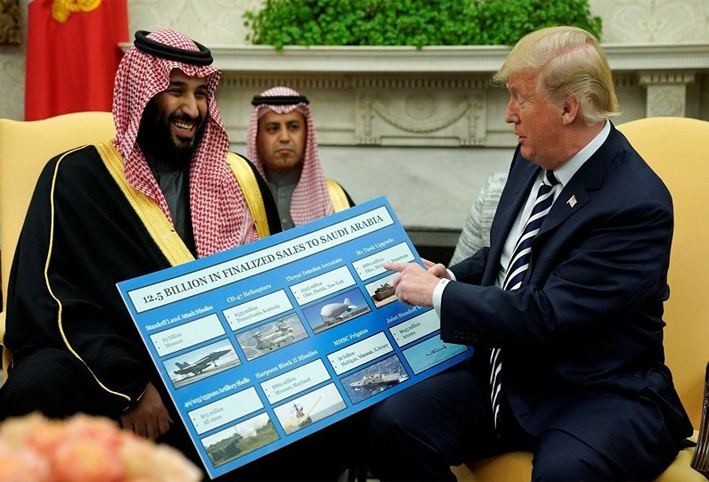 بالفيديو .. ما الذي أضحك محمد بن سلمان من كلام ترامب