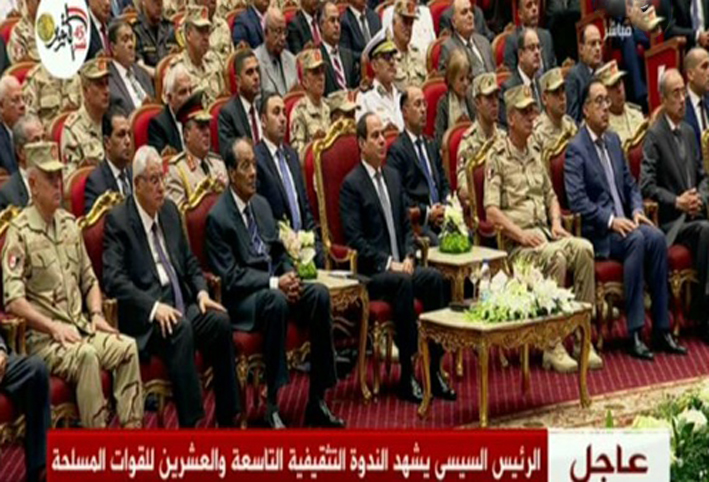 بالفيديو .. السيسي يشهد فيلم أجيال النصر خلال الندوة التثقيفية
