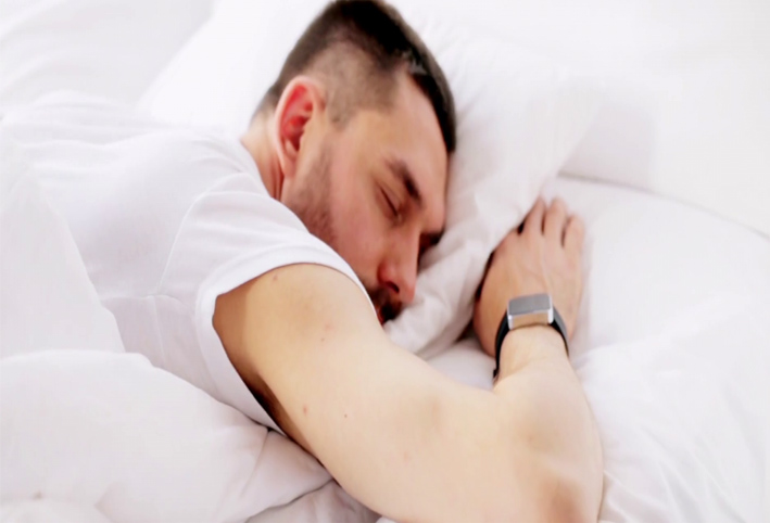 ساعة ذكية جديدة تساعد على النوم بشكل أفضل