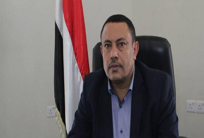 انشقاق وزير إعلام الحوثيين وفراره إلى السعودية