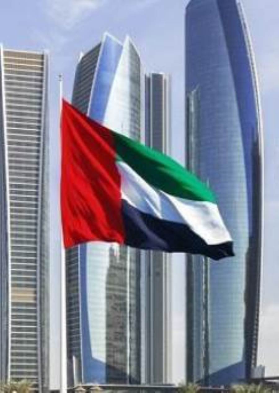 لمدة 10 سنوات.. الأمارات تمنح بعض الفئات الإقامة الذهبية