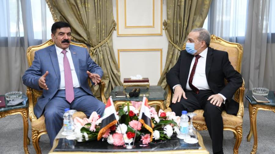 وزير الدفاع العراقى ووزير الإنتاج الحربى المصري