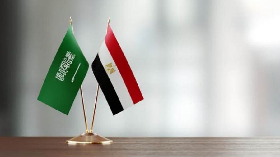 بيان مصري سعودي مشترك يرفض التدخلات الإقليمية في الشؤون العربية