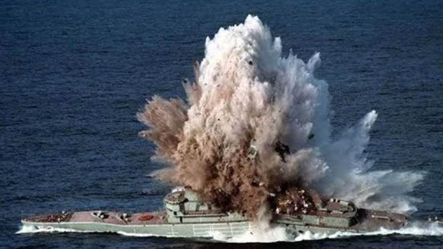 انفجار سفينة قرب سواحل تركيا وإنقاذ 13 مصريًا من ركابها