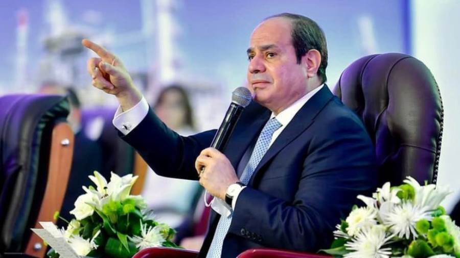  السيسي: مصر تحتاج استثمارات 100 مليار دولار لسد الفجوة الاستيرادية