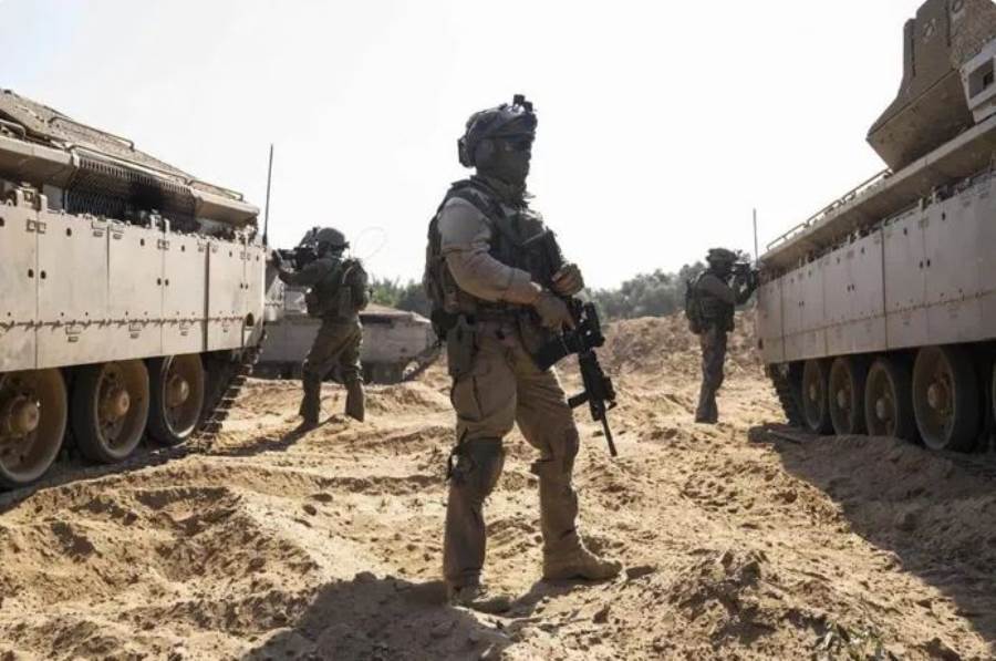 الاحتلال يعلن مقتل 8 جنود وضباط بينهم قائد في لواء جولاني