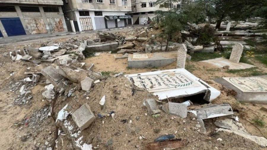 جيش الاحتلال يعترف بنبش مقابر غزة وسرقة جثثها