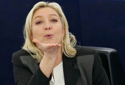 التلفزيون الإسرائيلي: لوبان الأب يطالب ابنته بأن تكون "ترامب فرنسا"