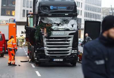 داعش يحث أنصاره على دهس البريطانيين باستخدام الشاحنات 