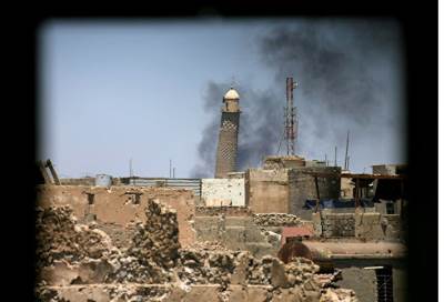 بالفيديو .. لحظة تفجير "داعش" لجامع النوري ومنارة الحدباء