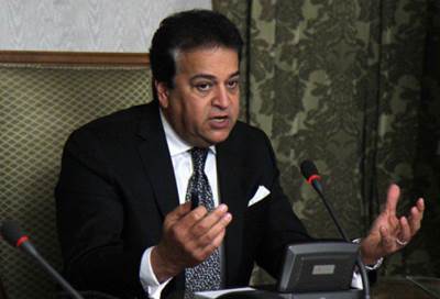 التعليم العالي: إعفاء أوائل الثانوية من مصاريف الجامعات وشرط التوزيع الجغرافي