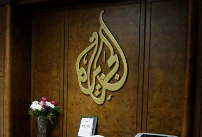 نتنياهو يتوعد قناة "الجزيرة" بالطرد من إسرائيل