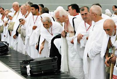 البعثة الطبية للحج تشارك في استقبال حجاج مصر