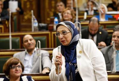 النائبة إيناس عبد الحليم: "أين الشركة الوطنية لجمع القمامة يا حكومة!!" 