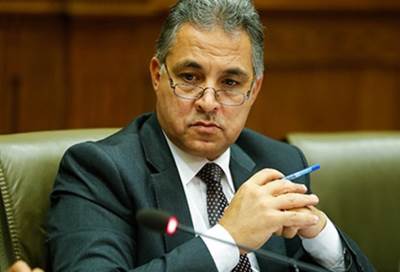 "الوفد" ينتصر على "دعم مصر".."السجيني" رئيسا لـ"محلية البرلمان"