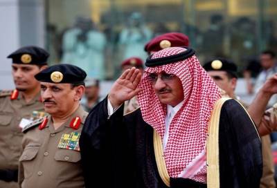 بالفيديو .. الكاميرات تكشف حقيقة وضع محمد بن نايف تحت الإقامة الجبرية 