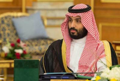 صحيفة بريطانية: بن سلمان يخاطر بكل شيء معتمداً على ترامب