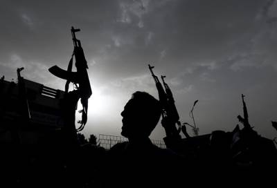 "أنصار الله" تعلن إطلاق صاروخ "كروز" على محطة براكة النووية في أبو ظبي