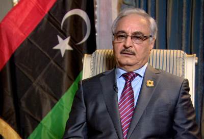 حفتر: سيف الإسلام "رجل مسكين" ولن يصل إلى سدة الحُكم