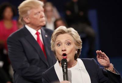 ترامب يتهم الديمقراطيين بالمسؤولية عن وقف أنشطة حكومته