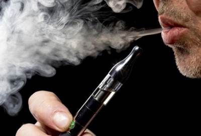 السجائر الإلكترونية تزيد من مخاطر السرطان