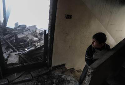 بالفيديو .. مقتل عشرات المدنيين في قصف بالفوسفور على الغوطة