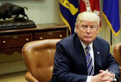 إدارة ترامب تدرس فرض25% تعريفات جديدة على واردات السيارات