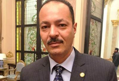 النائب حسين غيتة: قرار مد أجازات المصريين فى الخارج بمثابة إعادة الحياة للعاملين فى الخارج