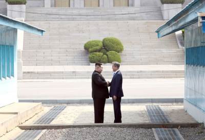 الكوريتان تبدآن إزالة الألغام في الحدود المشتركة