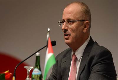 إصابة اثنين من مرافقي رئيس الوزراء الفلسطيني