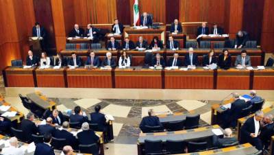 لبنان يعود إلى المربع صفر .. البرلمان يبدأ من جديد مشاورات الحكومة