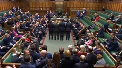 بيع المواد الكحولية داخل مجلس العموم البريطاني يثير أزمة