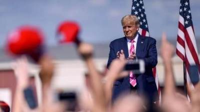 ترامب يفوز بكنتاكي وبايدن يفوز في فيرمونت