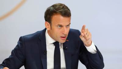 ماكرون يعتزم تعيين مبعوث خاص له لشرح مواقفه للدول الإسلامية