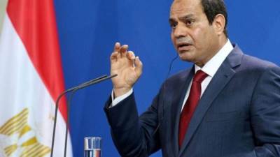  السيسي يحسم الجدل حول بيع أصول قناة السويس