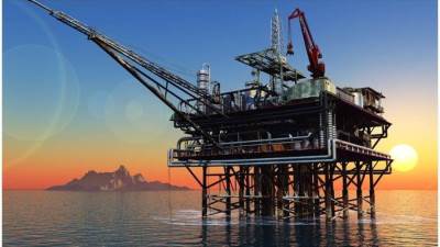 مصر تطرح مزايدة عالمية للتنقيب عن النفط والغاز بالمتوسط والدلتا