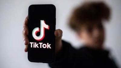  تيك توك تعمل على ميزة الفيديوهات المدفوعة