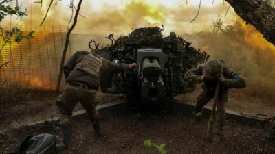 روسيا تكثف ضرباتها على أوكرانيا قبل احتفالات يوم النصر