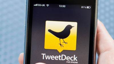 مفاجآت ماسك لا تنتهي.. TweetDeck لم تعد مجانية!