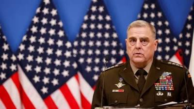 رئيس هيئة الأركان الأميركية: انتصار أوكرانيا صعب جداً