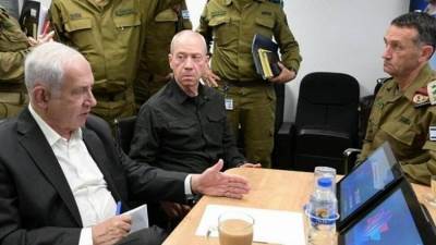 أزمة ثقة بين نتنياهو والجيش.. لوم متبادل وتأخر الهجوم البري