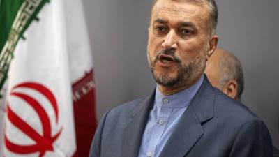  وزير خارجية إيران يهدد مجدداً: لا مفر من اتساع حرب غزة